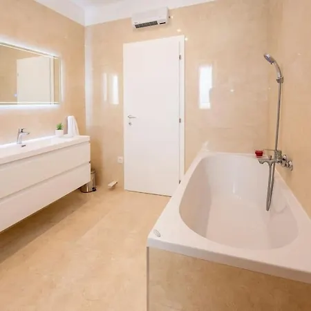 Aquero -with Private Pool Vila *